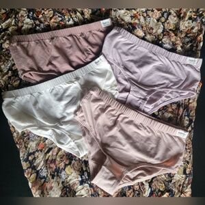 Bundle Of 4 Born Organic Cotton High Rise Panties Size M-L